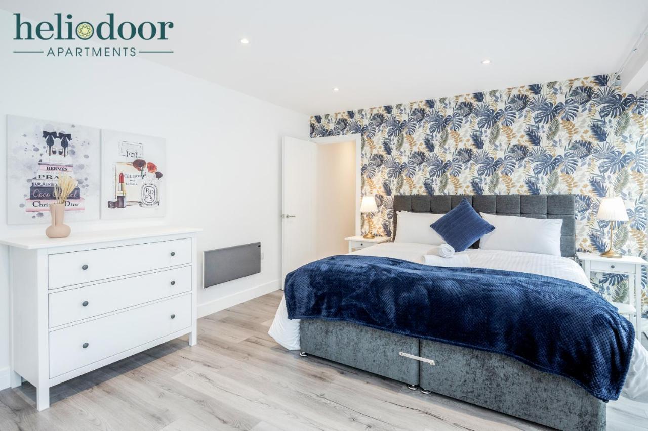 Milton Keynes Apartments, Sleeps Up To 5, Free Parking, Free Wifi & Movies, 7 Mins Drive To Milton Keynes Central Station For Direct Trains To London & The North Ngoại thất bức ảnh