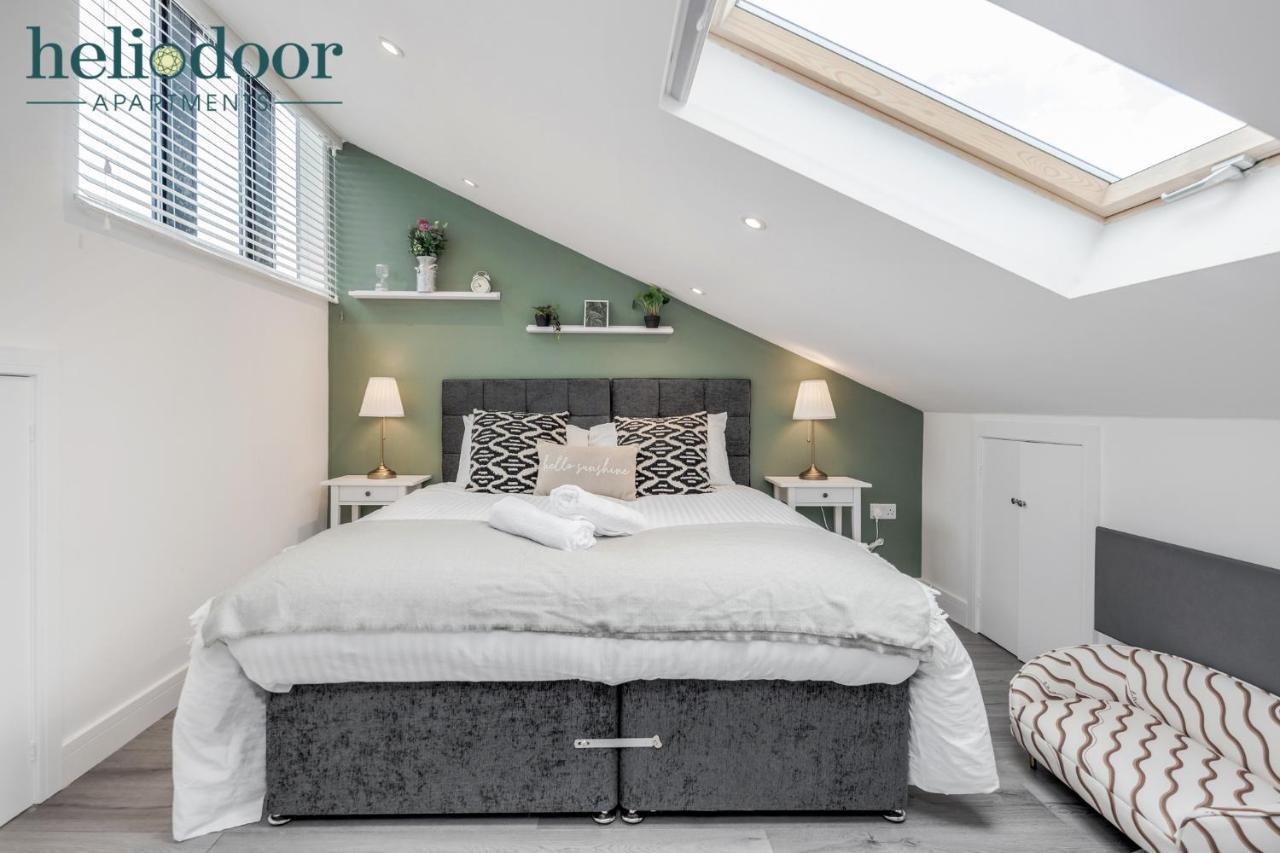Milton Keynes Apartments, Sleeps Up To 5, Free Parking, Free Wifi & Movies, 7 Mins Drive To Milton Keynes Central Station For Direct Trains To London & The North Ngoại thất bức ảnh
