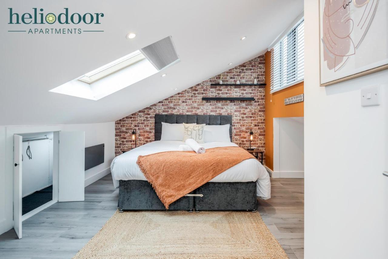 Milton Keynes Apartments, Sleeps Up To 5, Free Parking, Free Wifi & Movies, 7 Mins Drive To Milton Keynes Central Station For Direct Trains To London & The North Ngoại thất bức ảnh