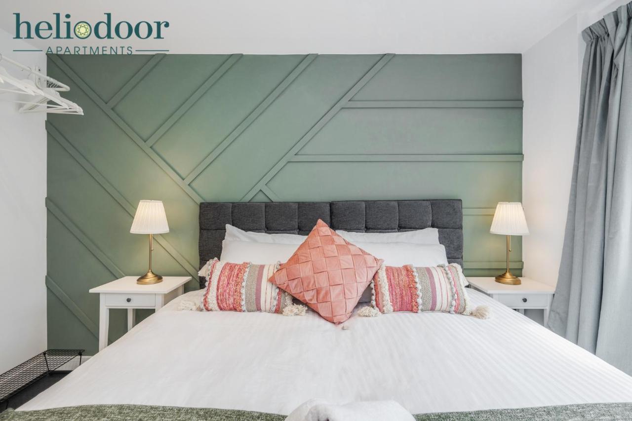 Milton Keynes Apartments, Sleeps Up To 5, Free Parking, Free Wifi & Movies, 7 Mins Drive To Milton Keynes Central Station For Direct Trains To London & The North Ngoại thất bức ảnh